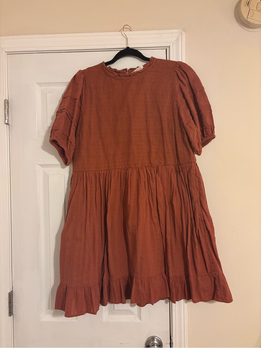 Universal Thread Girls' Rust Orange Tiered Puff-Sleeve Dress